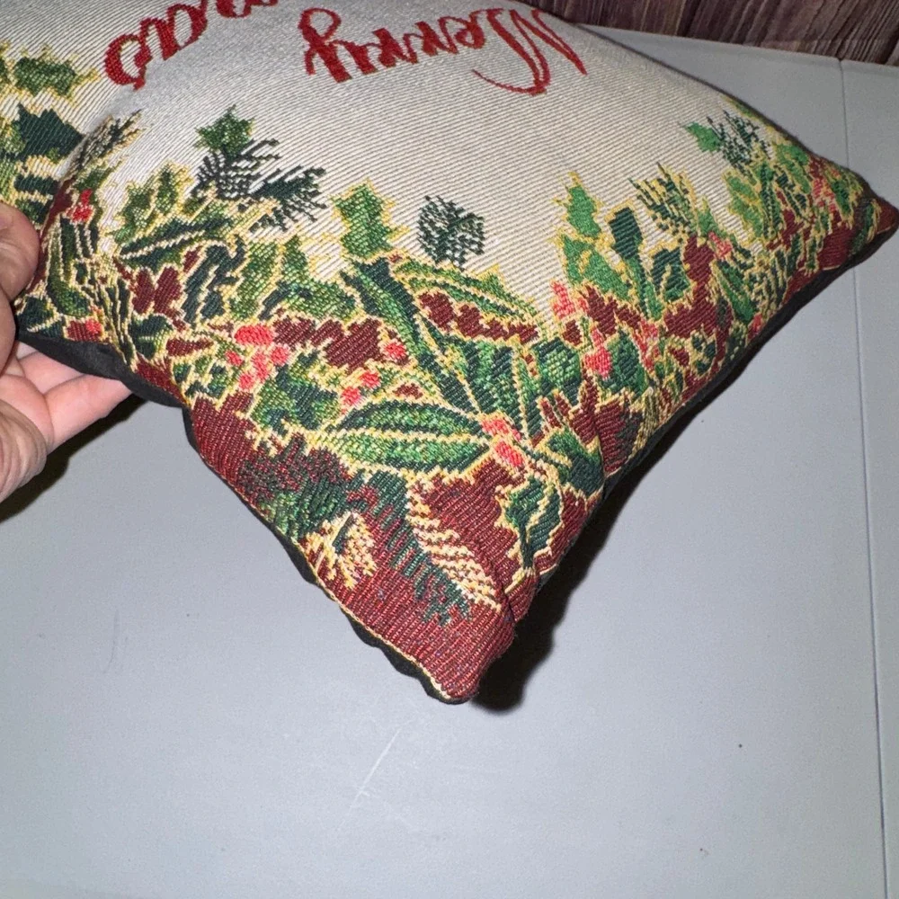 Park B. Smith Merry Christmas Tapestry Throw Pillow Holly Green Red 18x18 Woven